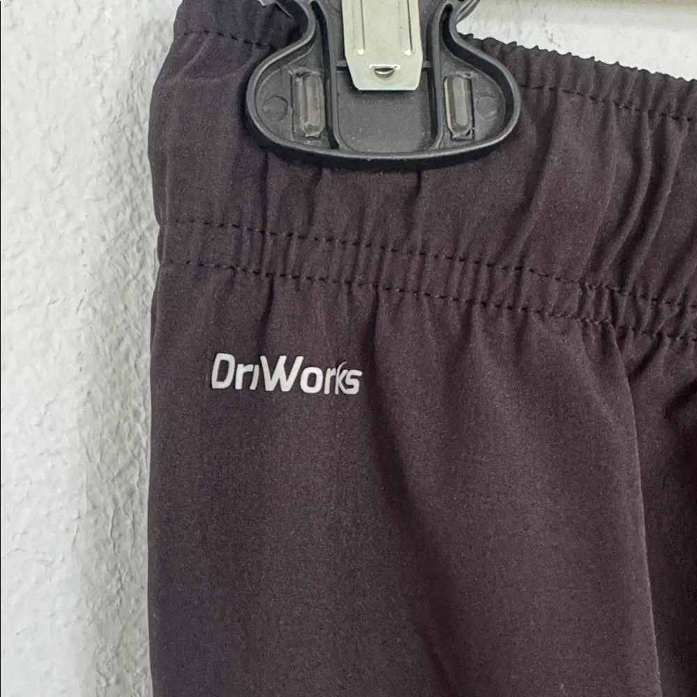 Athletic Works DriWorks girl’s black tapered ankle windbreaker joggers size XL